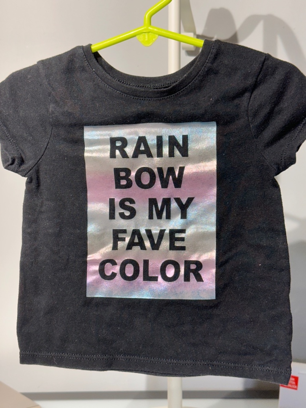 Garanimals Girls "Rainbow is My Fave Color" T-shirt, sz 2T (A83)